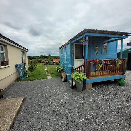 Wedger'S Hut Hotel Nenagh Exterior photo