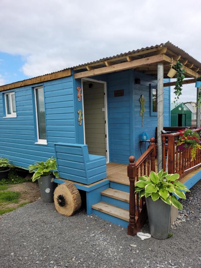 Wedger'S Hut Hotel Nenagh Exterior photo